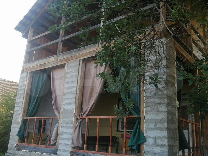 Коттедж 295 м² на участке 15 сот.