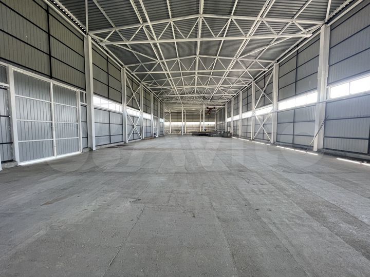 Склады для строительных материалов, от 370 м²