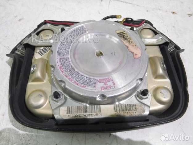 Подушка безопасности в руль