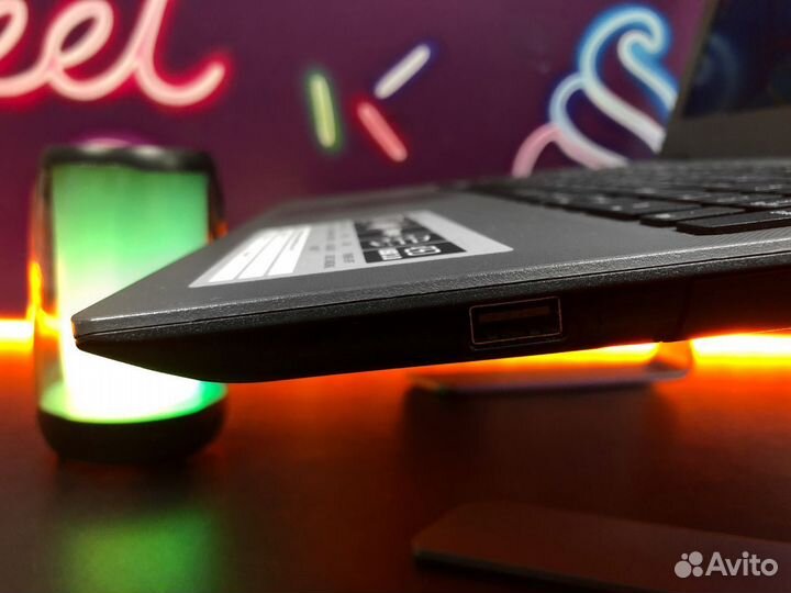 Ноутбук Acer Aspire для работы с HDD