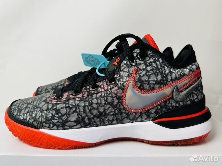 Кроссовки Nike Zoom Lebron nxxt