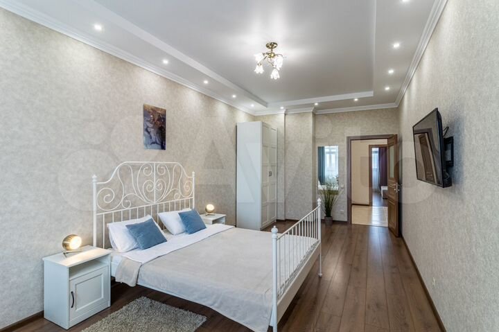 3-к. квартира, 150 м², 12/25 эт.