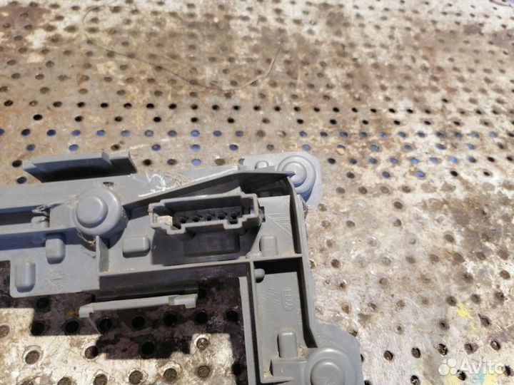 Плата заднего фонаря правого Volkswagen Golf