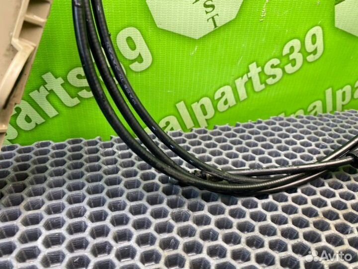 Трос лючка топливного бака Mazda Mpv LW5W GY-DE