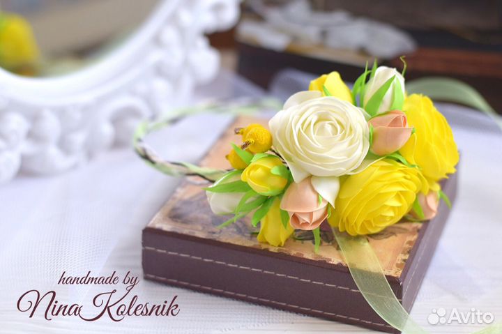 Ободок с цветами