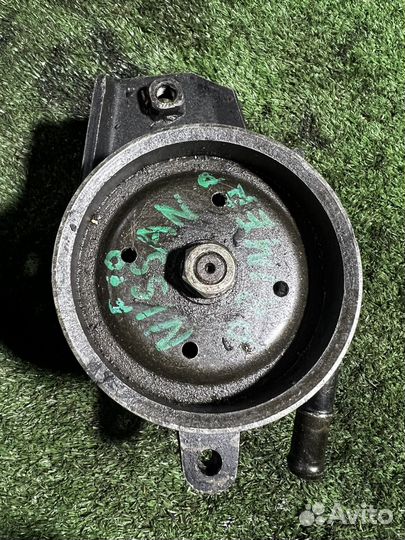 Насос гур Nissan Primera F10