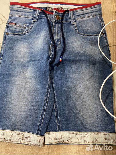 Джинсовые шорты