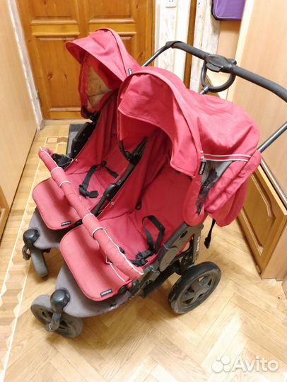 Коляска для двойни или погодок