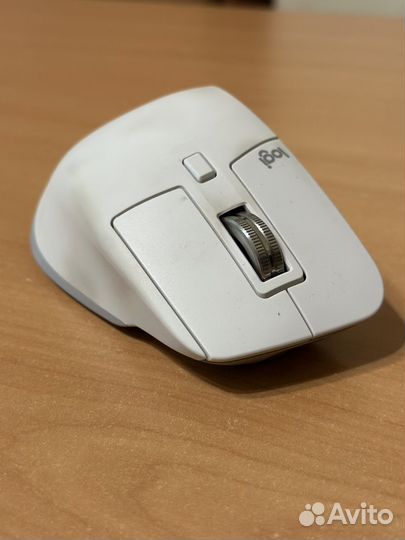 Logitech MX master 3s белая