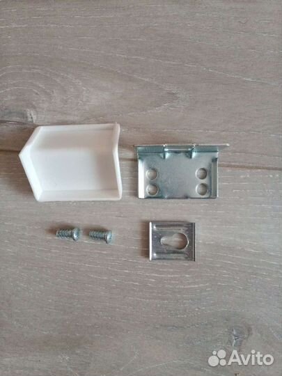 Крепеж для навесных шкафов