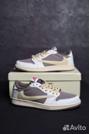 Nike Air Jordan 1 low travis scott mocha