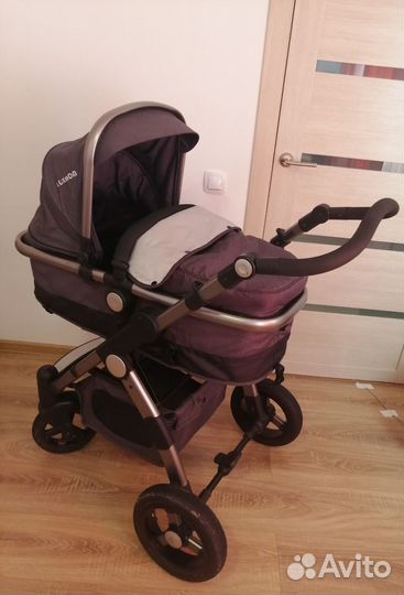 Коляска 3 в 1 с автолюлькой