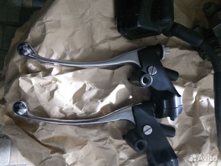 Ручки сцепления на мотоцикл