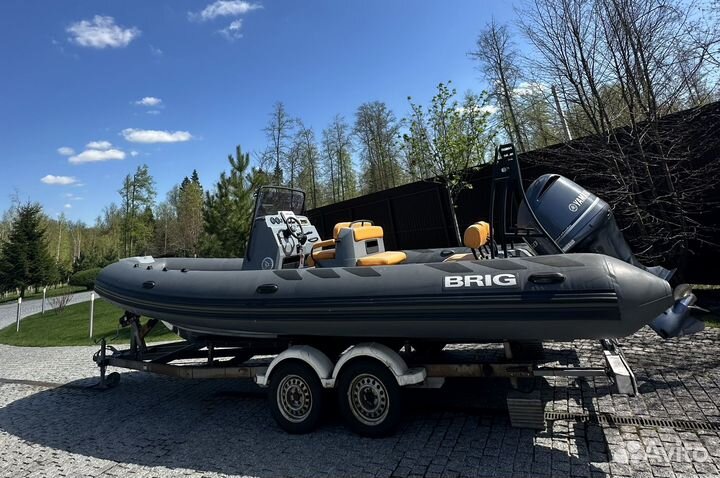 Лодка RIB Brig N700