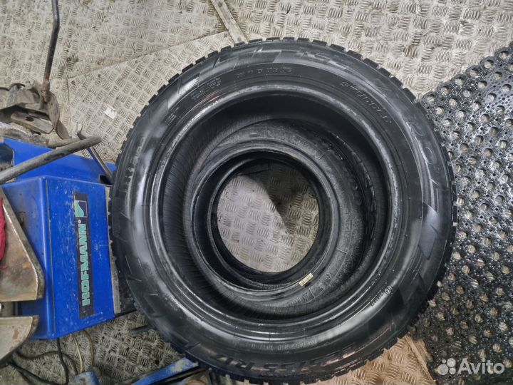 Pirelli Ice Zero 225/55 R17