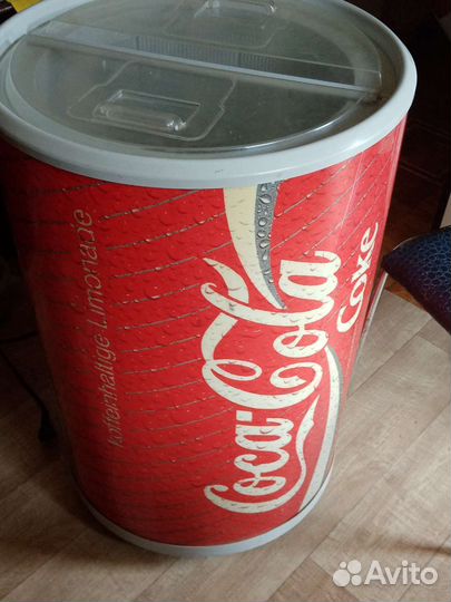 Мини-холодильник для напитков