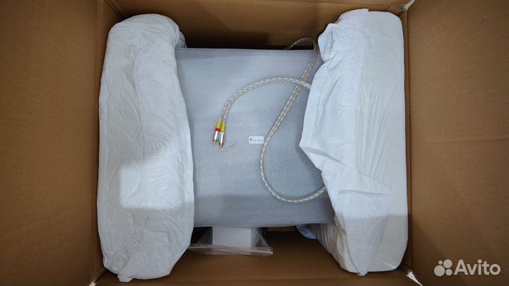 Виниловый проигрыватель PRO-ject A1 (OM 10)