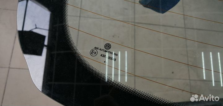 Заднее стекло VW Jetta 6, 5CU845051