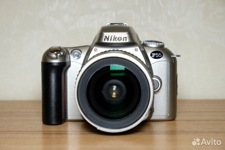 Nikon F55 с Nikkor 28-80mm в отличном состоянии