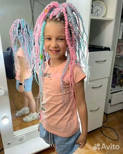 Афрокудри, афролоконы, косы, дреды