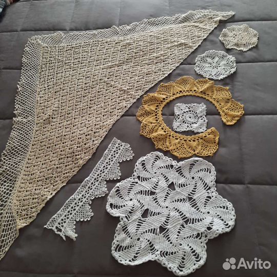 Шаль, воротник,салфетки вязаные