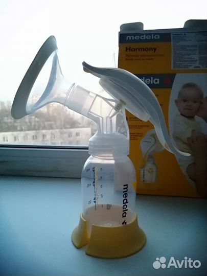 Молокоотсос medela ручной
