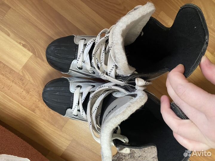 Коньки 40р