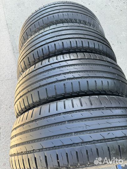 Nokian Tyres Hakka Blue SUV 215/65 R16