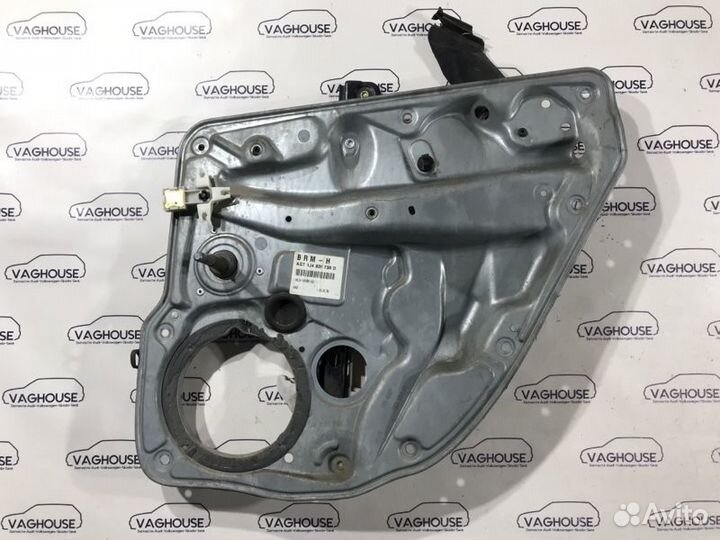 Стеклоподъемник задний правый Volkswagen Golf MK4