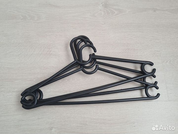 Вешалки плечики