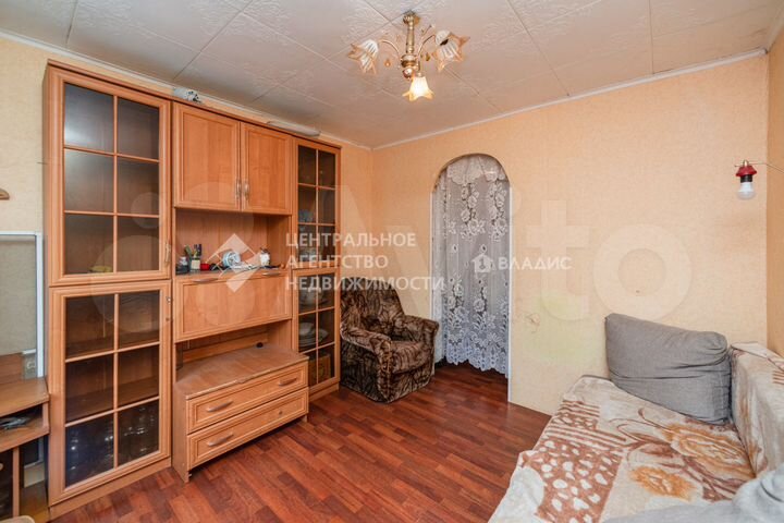 Комната 17,4 м² в > 9-к., 3/5 эт.