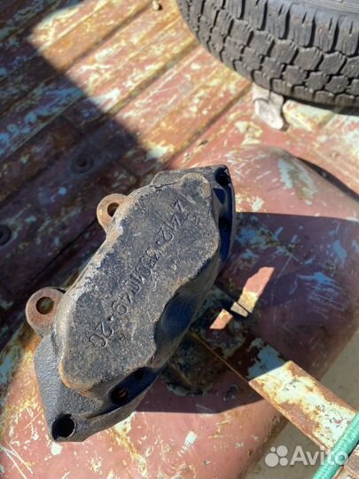 Суппорт москвич 412