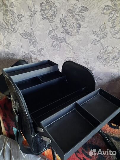 Сумка для мастера маникюра, визажиста