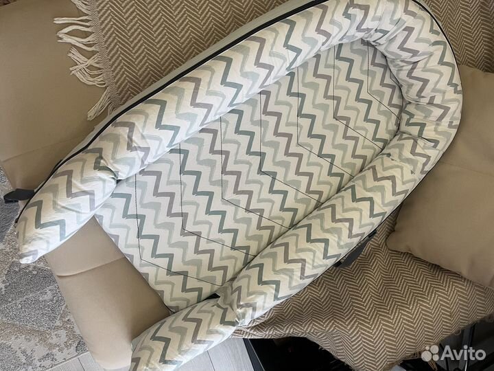 Кокон для новорожденных loombee