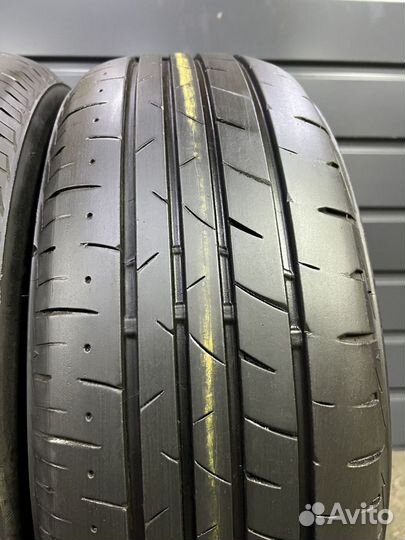 Bridgestone Playz PX-RV II 215/55 R17 94V