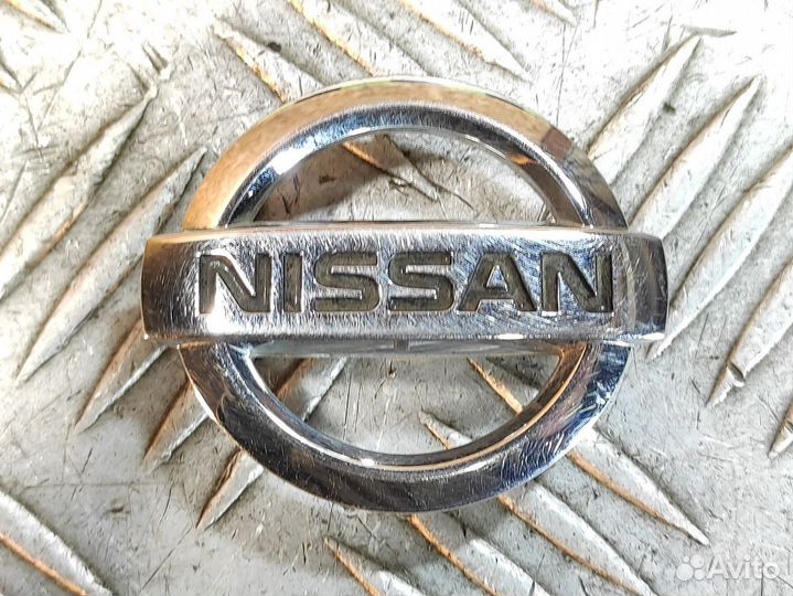 Эмблема Nissan Murano z50