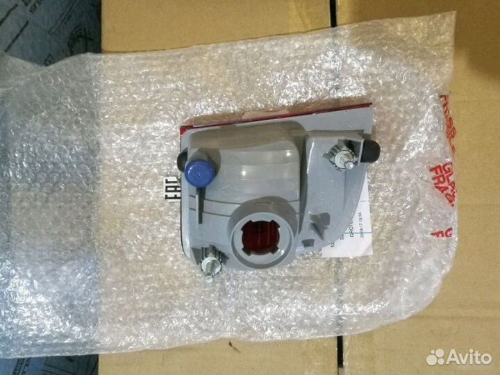 Противотуманка задняя правая Toyota Land Cruiser