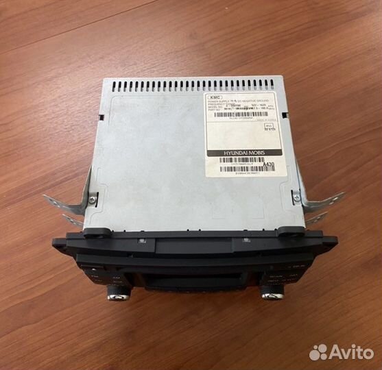 Штатная магнитола и рамка на KIA Cerato II