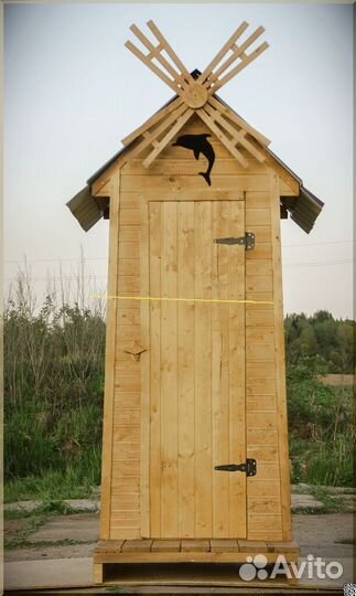 Уличный туалет деревянный HME558