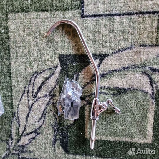 Кран для фильтра воды