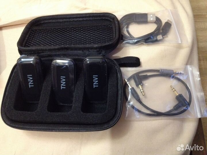 Петличный микрофон