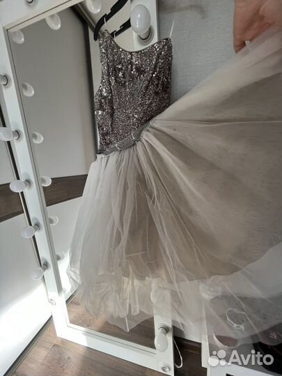 Новое Платье праздничное