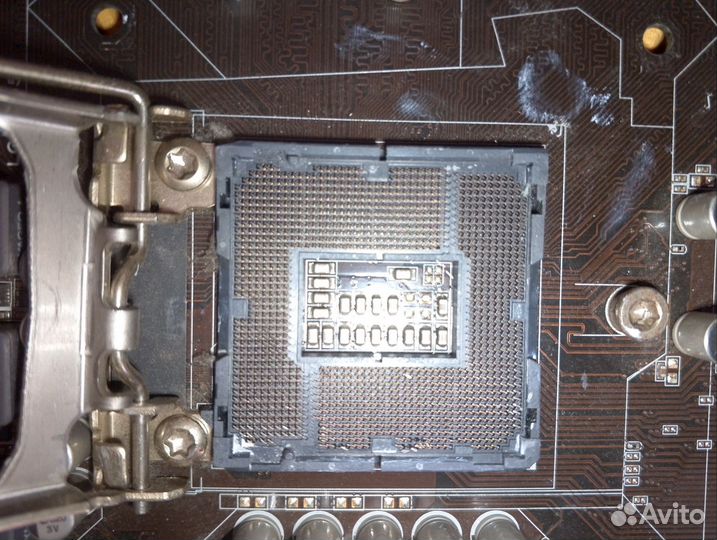Материнская плата LGA1155 Asus Z68 неисправна