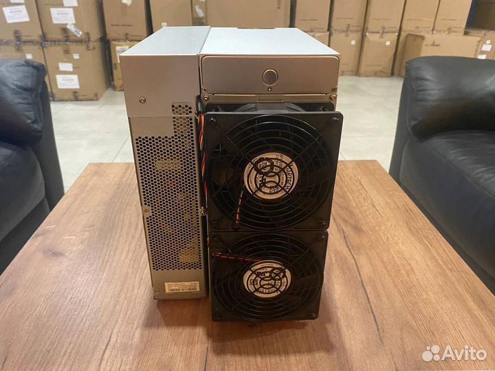 Antminer L7 9050 Mh