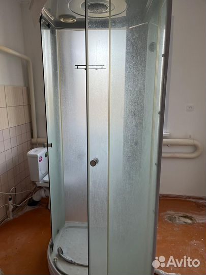 Душевая кабина