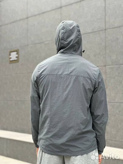 Ветровка asics