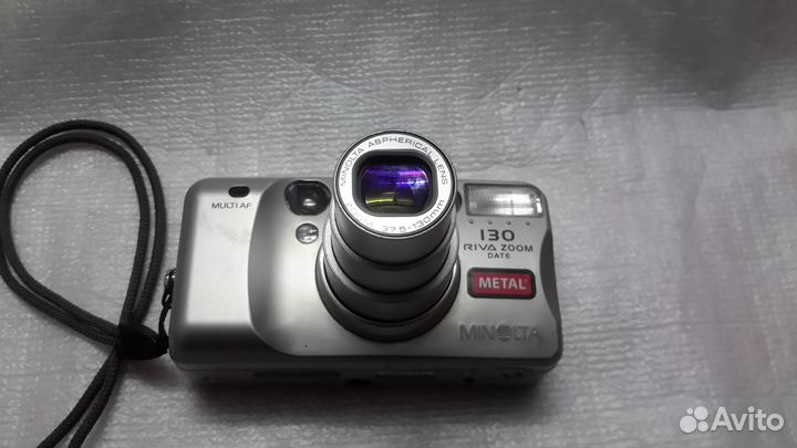 Пленочный фотоаппарат minolta 130 riva zoom (35mm)