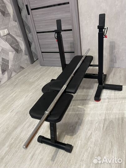 Скамья для жима со стойками и штангой