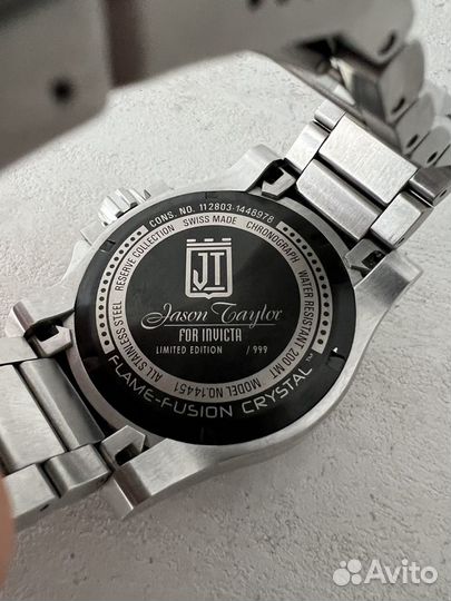 Швейцарские часы invicta