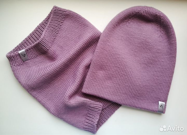 Вязаный комплект:снуд и шапка